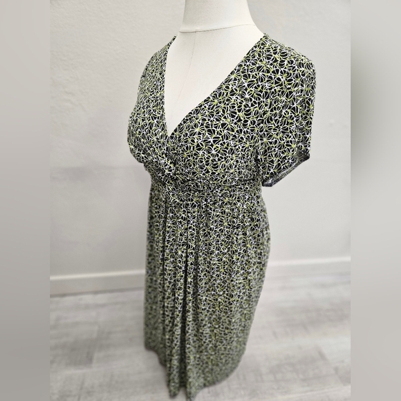 JOSEPHINE STUDIO Floral NO WRINKLE FLATTERING Dress 1X - Picture 1 of 7